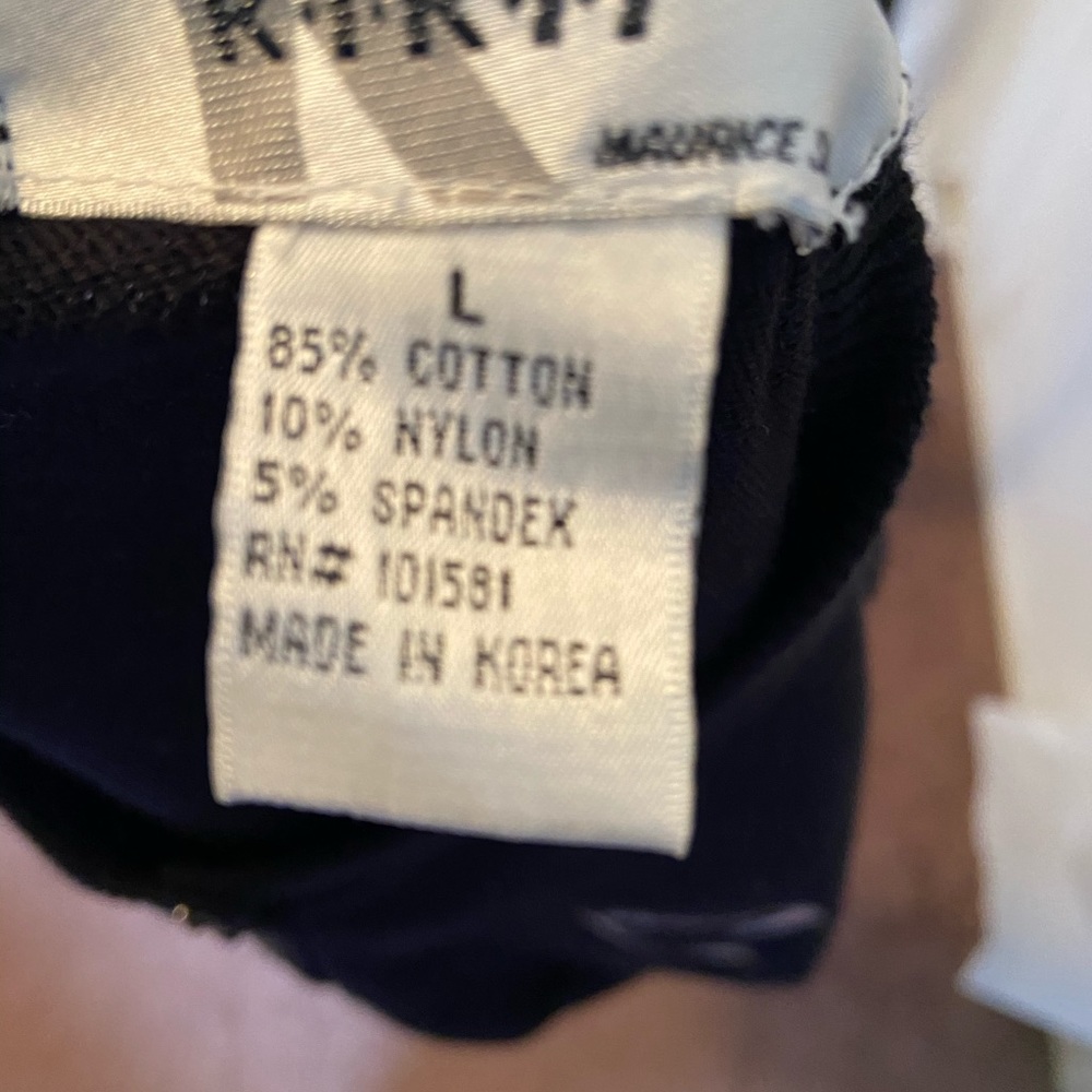 KIKIT Black Sweater with a Pink “C” on it Z - Picture 7 of 8